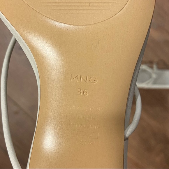 NWOT Mango Knots Heel Sandals in White - Picture 8 of 8